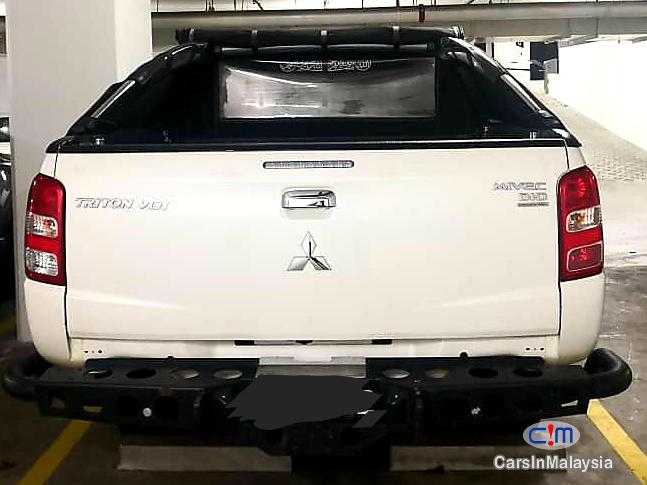 Picture of Mitsubishi Triton 2.5-LITER 4x4 DOUBLE CAB DIESEL TURBO Automatic 2007 in Kuala Lumpur