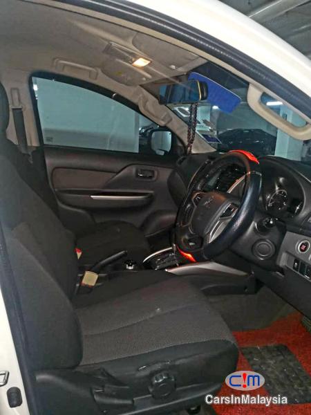 Mitsubishi Triton 2.5-LITER 4x4 DOUBLE CAB DIESEL TURBO Automatic 2007 in Kuala Lumpur - image