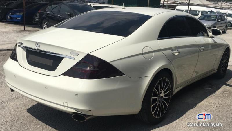 Mercedes Benz CLS 350 3.5-LITER LUXURY SEDAN Automatic 2007 in Malaysia