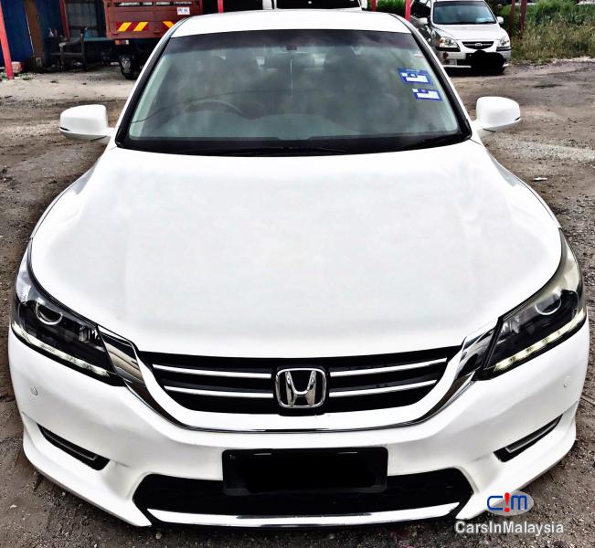 Honda Accord 2.0 New Model Facelift Automatic 2013 in Selangor