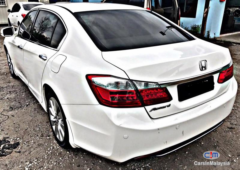 Picture of Honda Accord 2.0 New Model Facelift Automatic 2013 in Malaysia