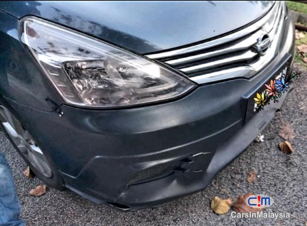 Nissan Grand Livina 1.6-LITER BUJET ECONOMY FAMILY MPV Automatic 2015 - image 5