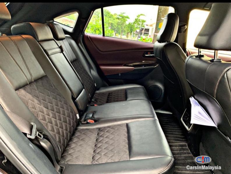 Toyota Harrier 2.0-LITER LUXURY FAMILY SUV Automatic 2015 - image 11