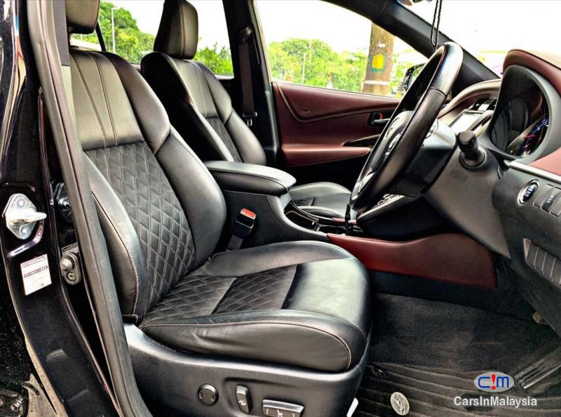 Toyota Harrier 2.0-LITER LUXURY FAMILY SUV Automatic 2015 - image 12