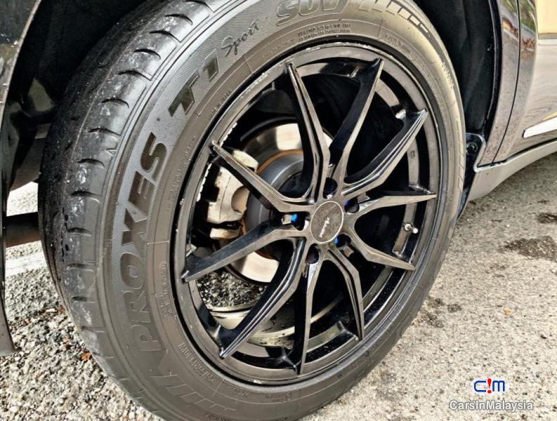 Toyota Harrier 2.0-LITER LUXURY FAMILY SUV Automatic 2015 - image 13