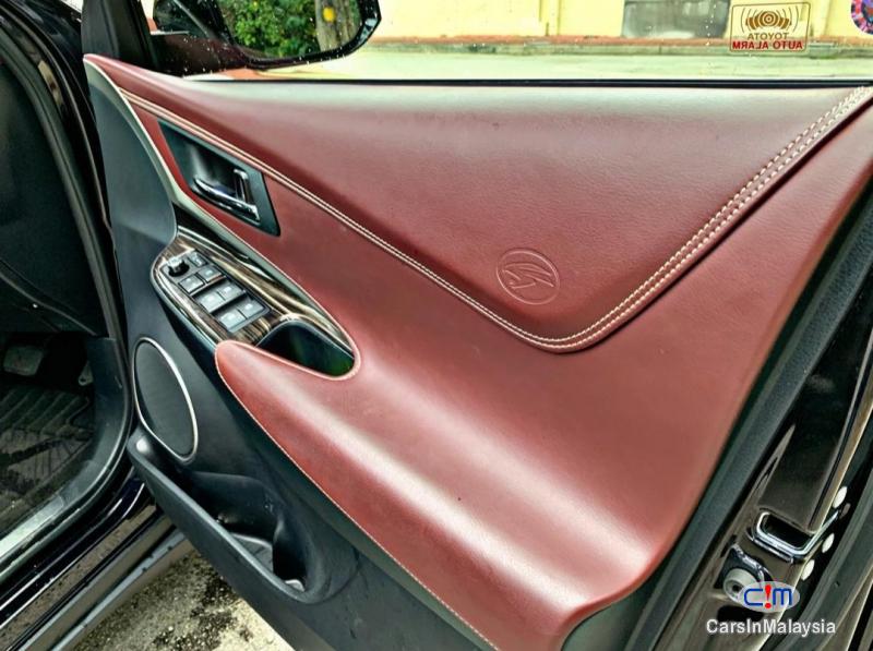 Toyota Harrier 2.0-LITER LUXURY FAMILY SUV Automatic 2015 - image 15