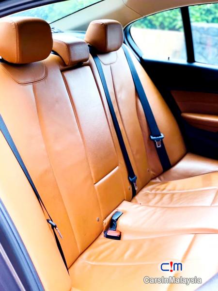 BMW 2.0-LITER LUXURY SEDAN Automatic 2012 - image 11