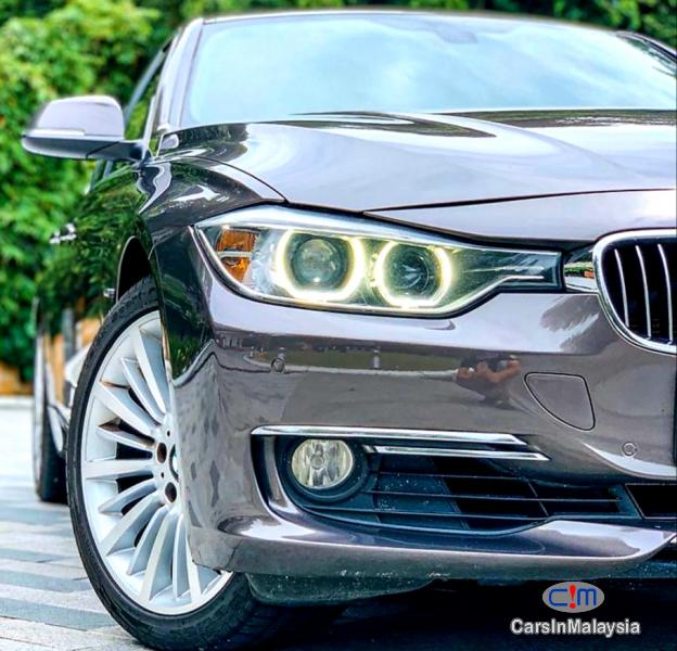 BMW 2.0-LITER LUXURY SEDAN Automatic 2012 - image 13