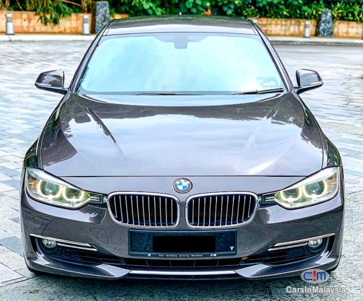 BMW 2.0-LITER LUXURY SEDAN Automatic 2012 - image 3