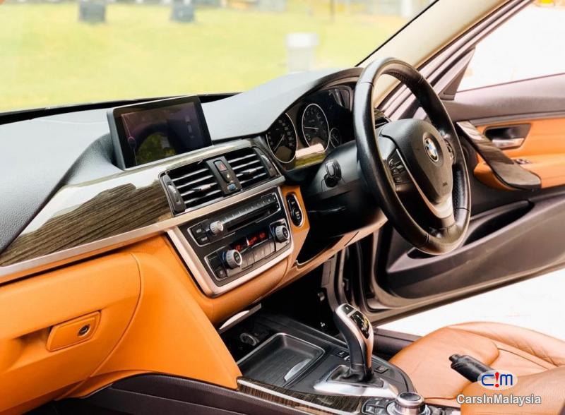 BMW 2.0-LITER LUXURY SEDAN Automatic 2012 - image 9