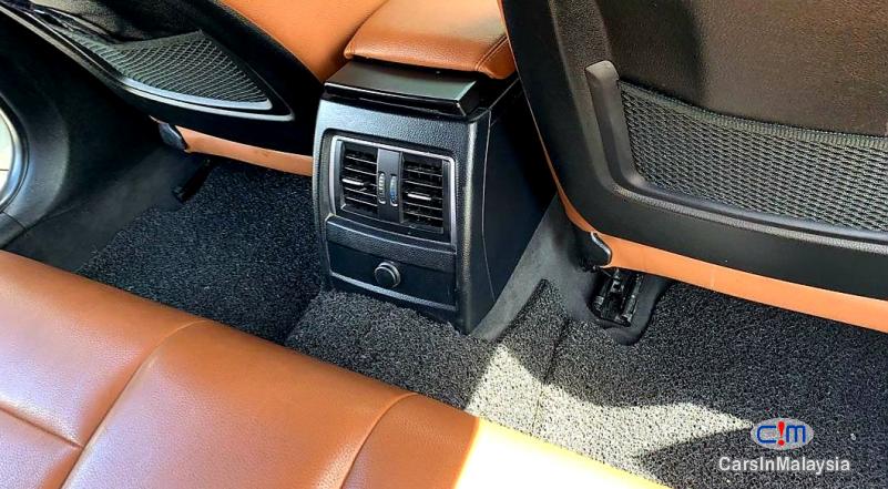 BMW 2.0-LITER LUXURY SEDAN Automatic 2015 - image 10