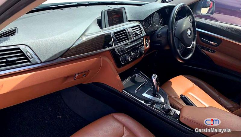 BMW 2.0-LITER LUXURY SEDAN Automatic 2015 - image 9