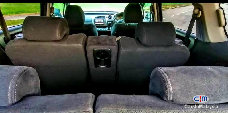 Honda Stream 2.0-LITER LUXURY FAMILY MPV Automatic 2008 - image 14