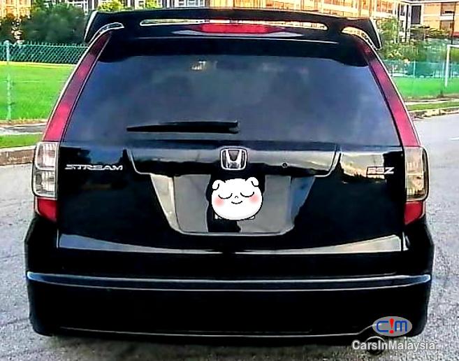 Honda Stream 2.0-LITER LUXURY FAMILY MPV Automatic 2008