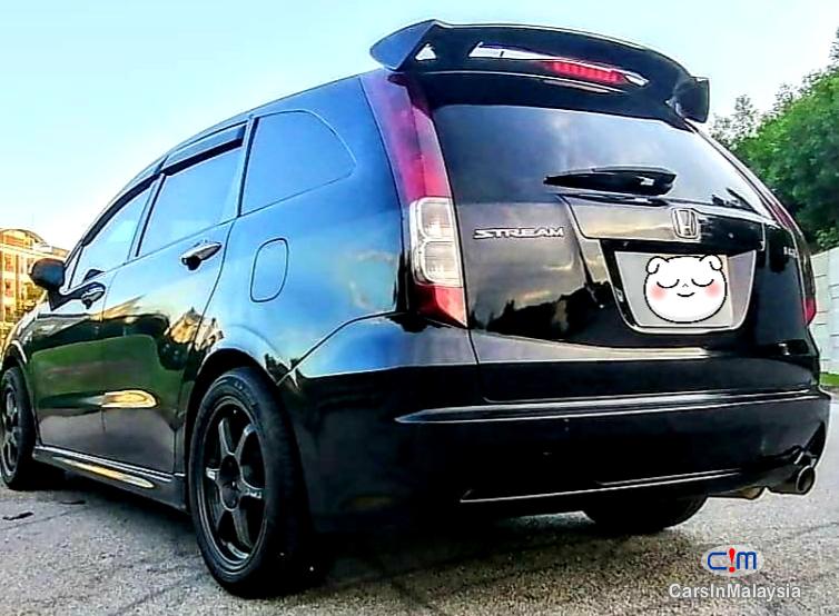 Honda Stream 2.0-LITER LUXURY FAMILY MPV Automatic 2008 in Malaysia