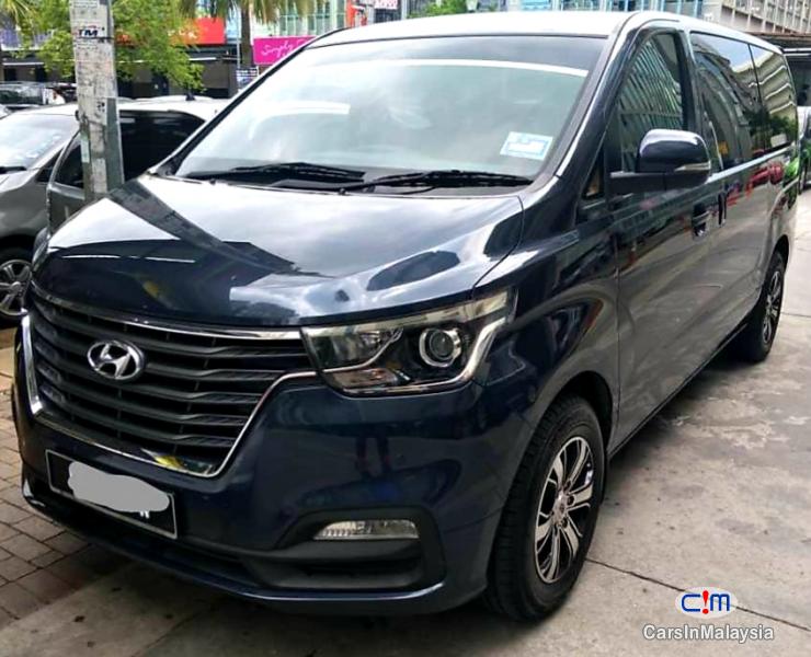 Hyundai Starex 2.5-LITER 11 SEATER FAMILY MPV Automatic 2018 in Malaysia