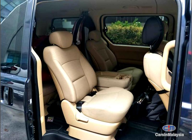 Picture of Hyundai Starex 2.5-LITER 11 SEATER FAMILY MPV Automatic 2018 in Kuala Lumpur