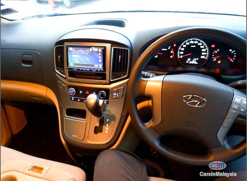 Hyundai Starex 2.5-LITER 11 SEATER FAMILY MPV Automatic 2018 in Kuala Lumpur - image