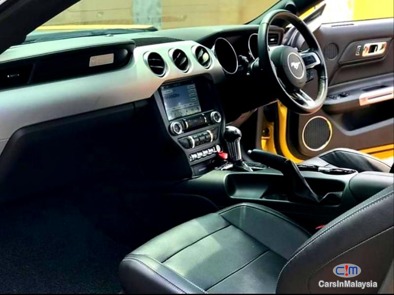 Ford MUSTANG 2.3-LITER LUXURY SUPER SPORT CAR Automatic 2016 - image 6
