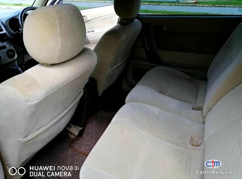 Toyota Rush 1.5-LITER ECONOMY SUV Automatic 2009 - image 11
