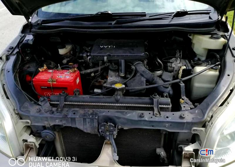 Toyota Rush 1.5-LITER ECONOMY SUV Automatic 2009 - image 13