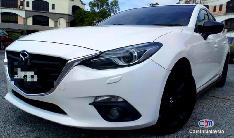 Mazda 3 2.0-LITER LUXURY SPORT SEDAN Automatic 2014