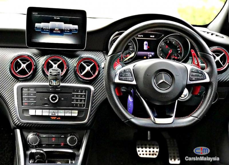 Mercedes Benz A250 2.0-LITER LUXURY SPORT TURBO HATCHBACK Automatic 2018 - image 6