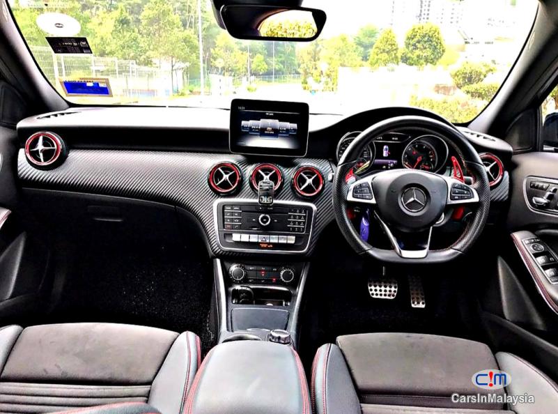 Mercedes Benz A250 2.0-LITER LUXURY SPORT TURBO HATCHBACK Automatic 2018 - image 8