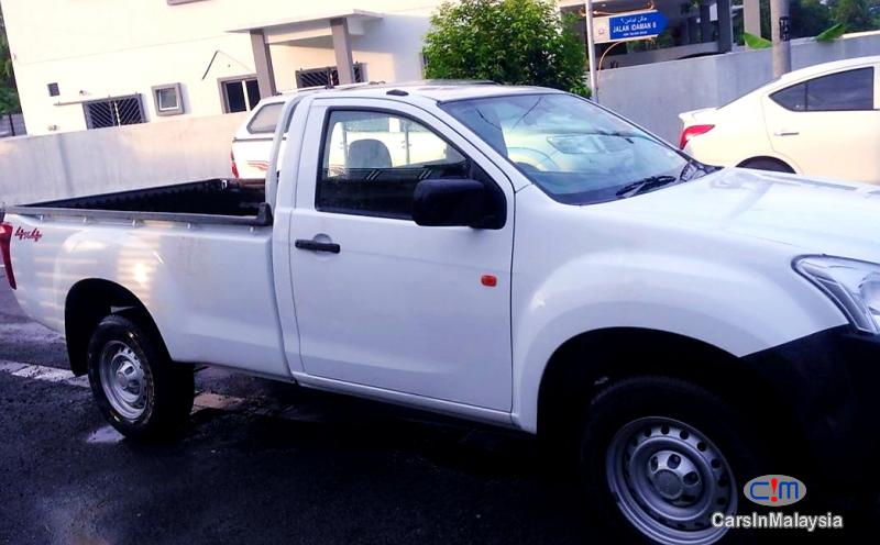 Pictures of Isuzu D-Max 2.5-LITER 4x4 SINGLE CAB DIESEL TURBO Manual 2017