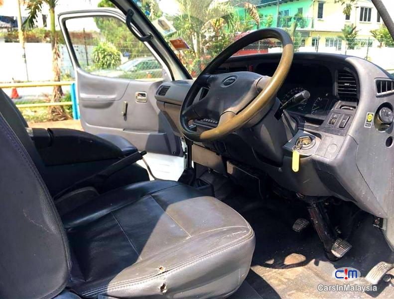 Shenyang Brilliance Era Jinbei 2.2-LITER VAN PANEL VAN FOR BISNES Manual 2011 in Kuala Lumpur - image