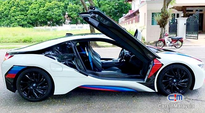 BMW 1.5L LUXURY HYBRID SPORTCAR Automatic 2015