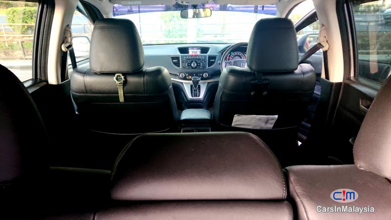 Honda CR-V 2.0-LITER LUXURY 4WD SUV Automatic 2014 - image 8