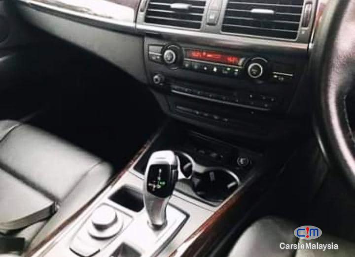 BMW 5 Series 3.0-LITER LUXURY SUV Automatic 2009 - image 6