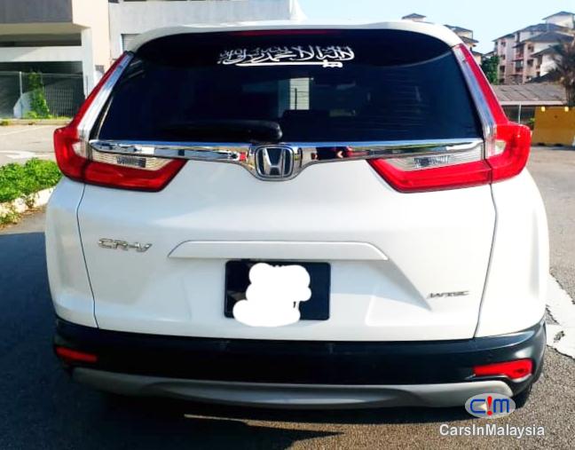 Honda CR-V 2.0-LITER FAMILY SUV KERETA SAMBUNG BAYAR Automatic 2017 in Malaysia