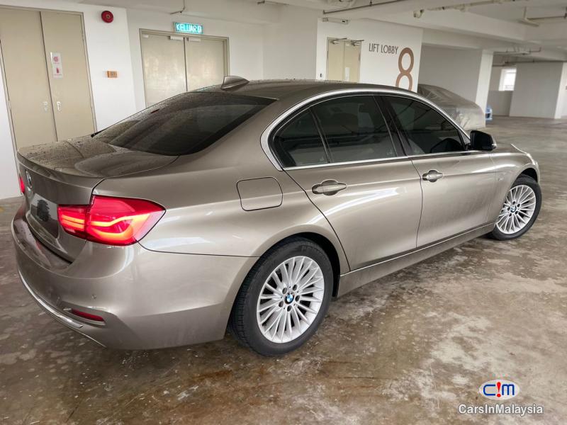 BMW 2.0-LITER SPORT SEDAN KERETA SAMBUNG BAYAR Automatic 2017 in Malaysia