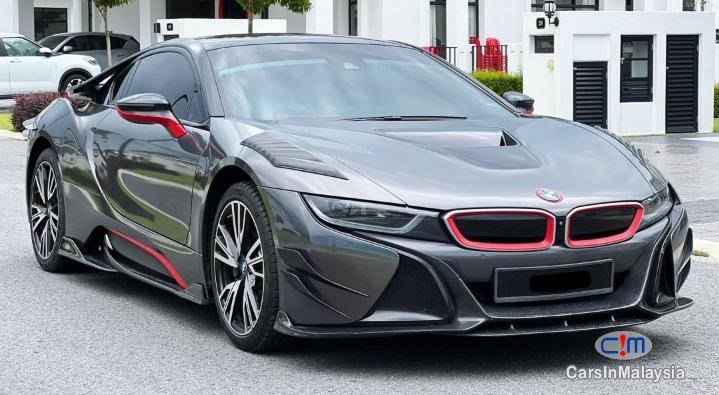 BMW i 1.5-LITER SPORTCAR E-DRIVE TORBOCHARGED Automatic 2018 - image 14
