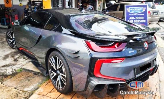 BMW i 1.5-LITER SPORTCAR E-DRIVE TORBOCHARGED Automatic 2018 - image 19