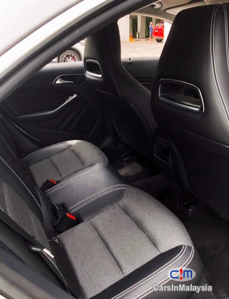 Mercedes Benz CLA180 1.6-LITER TURBO SPORTS SEDAN CAR CONTINUE LOAN Automatic 2017 in Malaysia - image