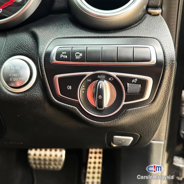 Mercedes Benz C350 e 2.0-Liter Sports Sedan Automatic 2017 - image 12