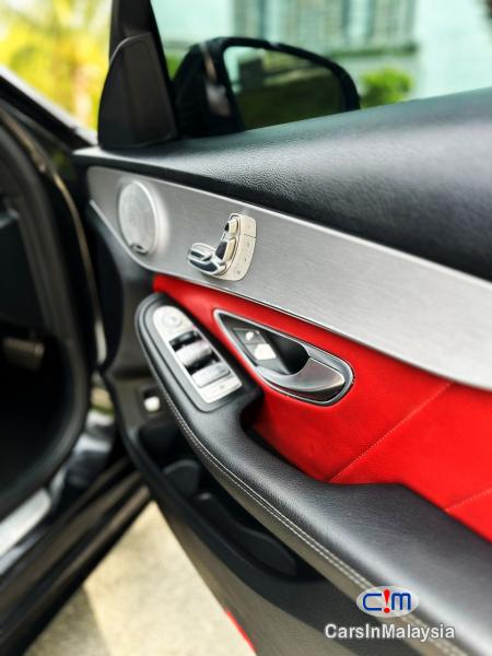 Mercedes Benz C350 e 2.0-Liter Sports Sedan Automatic 2017 - image 13