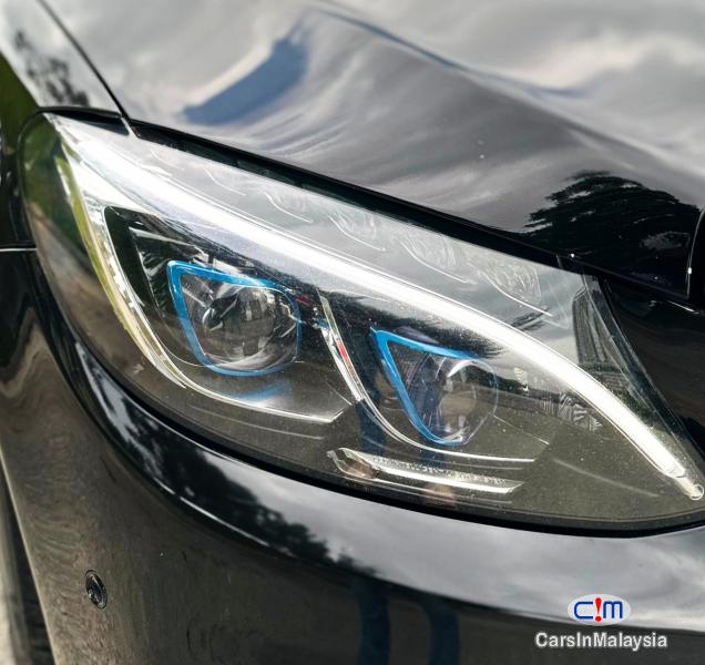 Mercedes Benz C350 e 2.0-Liter Sports Sedan Automatic 2017 - image 15