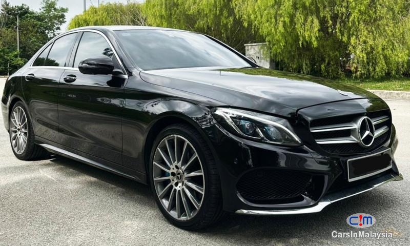 Mercedes Benz C350 e 2.0-Liter Sports Sedan Automatic 2017 - image 3