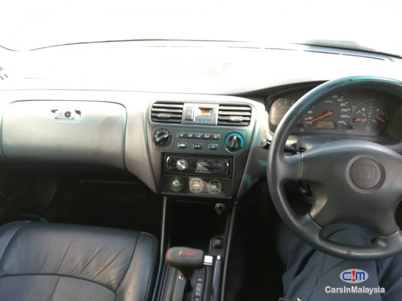 Honda Accord Automatic 2001 - image 6