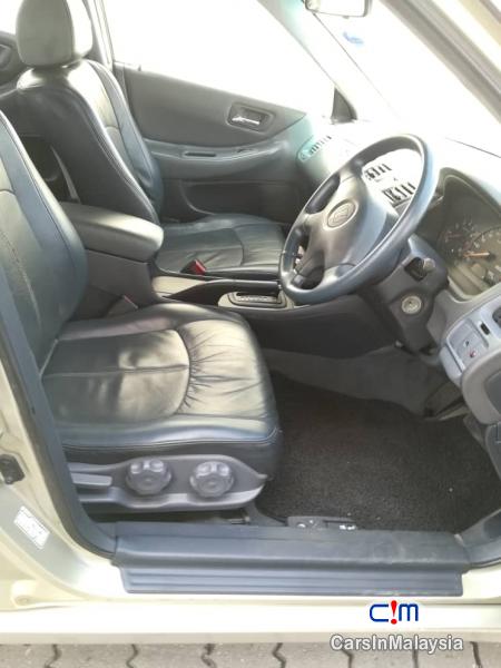 Honda Accord Automatic 2001 - image 7