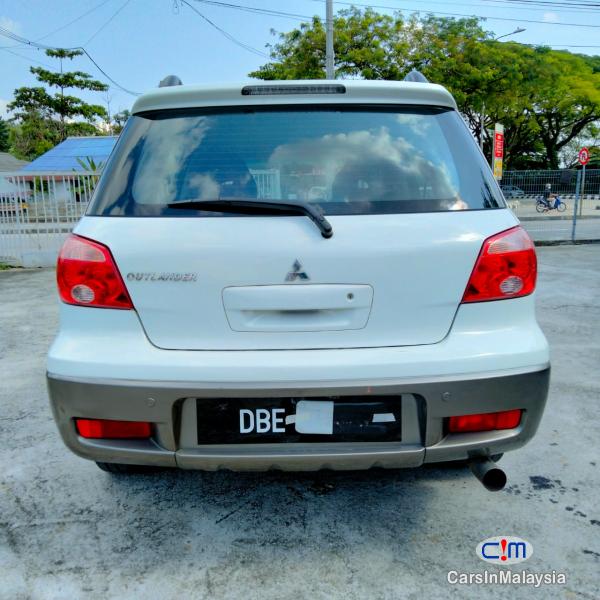 Picture of Mitsubishi Outlander Automatic 2009 in Malaysia