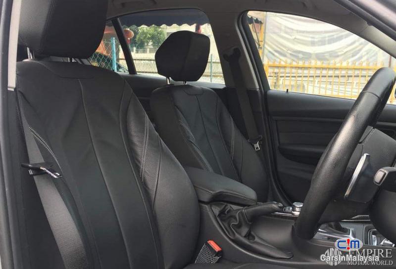 BMW 328i Automatic 2013 - image 8