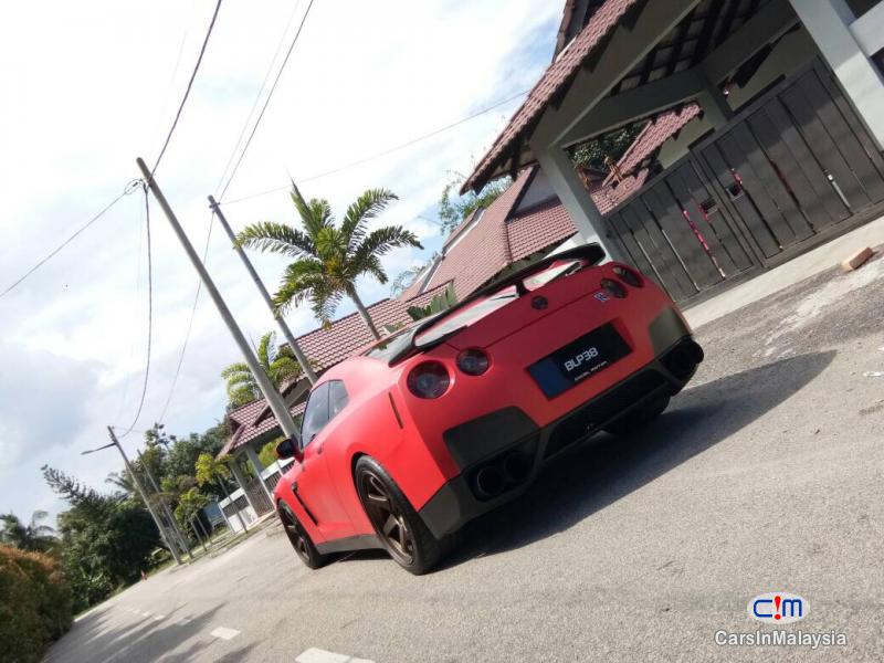 Nissan Skyline Automatic 2013 in Kuala Lumpur
