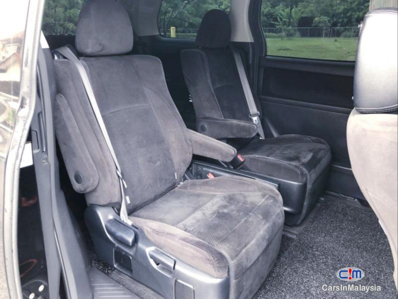 Toyota Vellfire 2.4-LITER FULLSPEC LUXURY FAMILY MPV Automatic 2014 - image 6