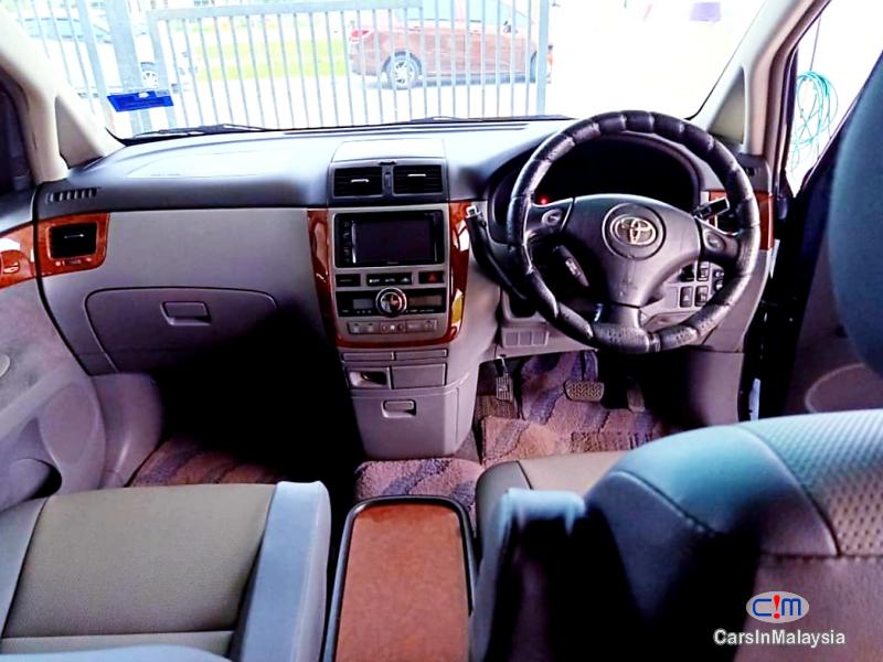 Toyota Ipsum 2.4-LITER FAMILY MPV 7 SEATER Automatic 2010 in Malaysia