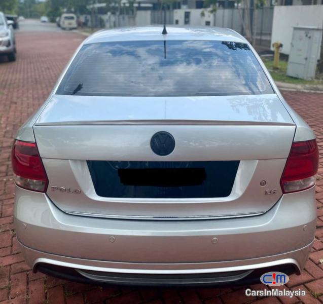 Volkswagen Polo sedan 1.6-LITER ECONOMY SEDAN Automatic 2012 - image 11